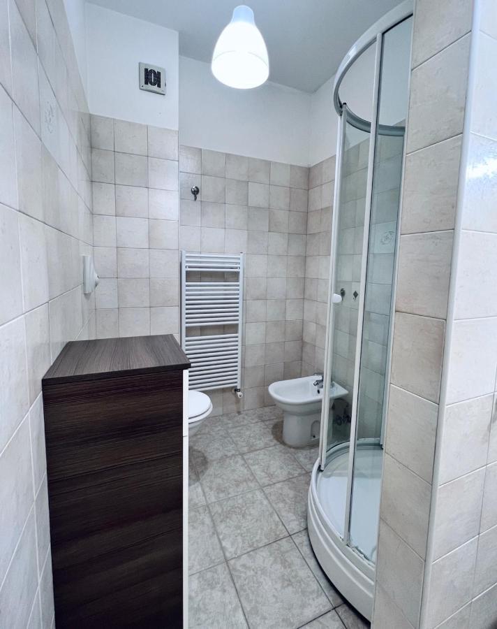 Apartment Capruzzi Барі Екстер'єр фото
