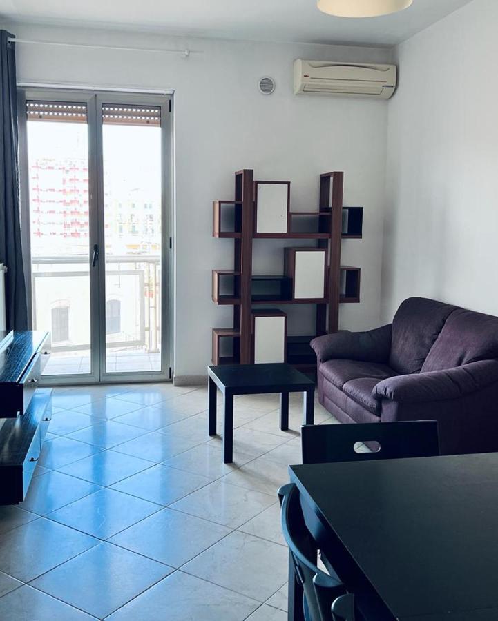 Apartment Capruzzi Барі Екстер'єр фото