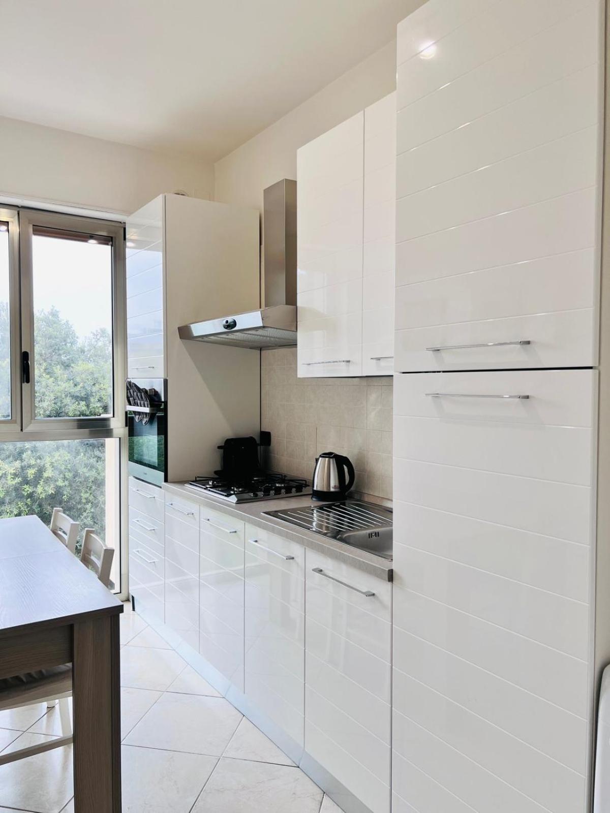 Apartment Capruzzi Барі Екстер'єр фото
