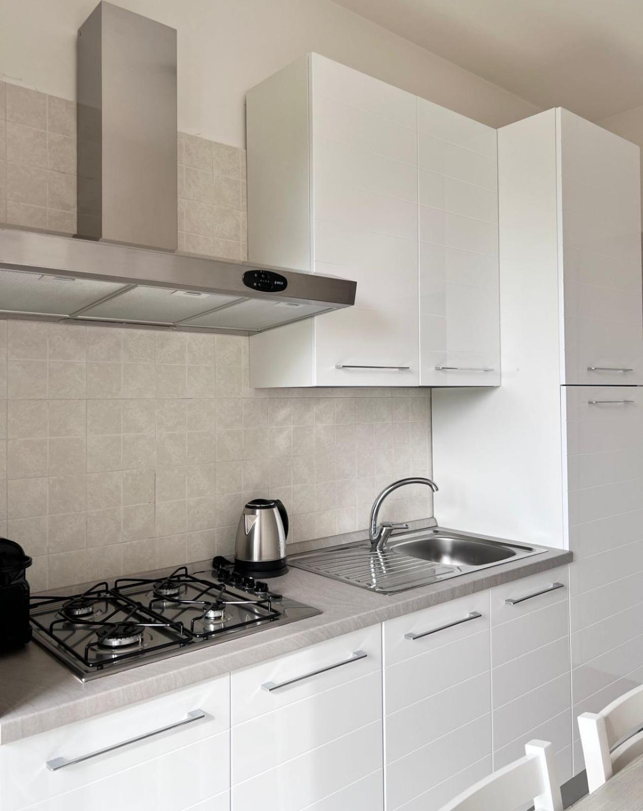 Apartment Capruzzi Барі Екстер'єр фото