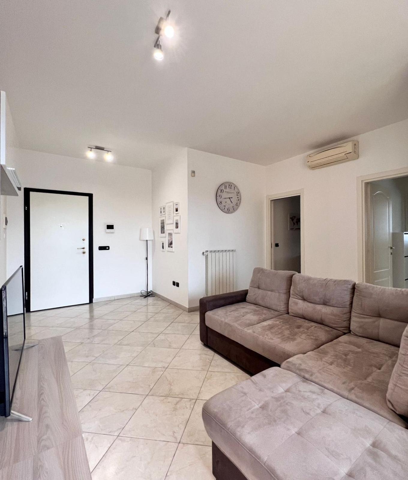 Apartment Capruzzi Барі Екстер'єр фото