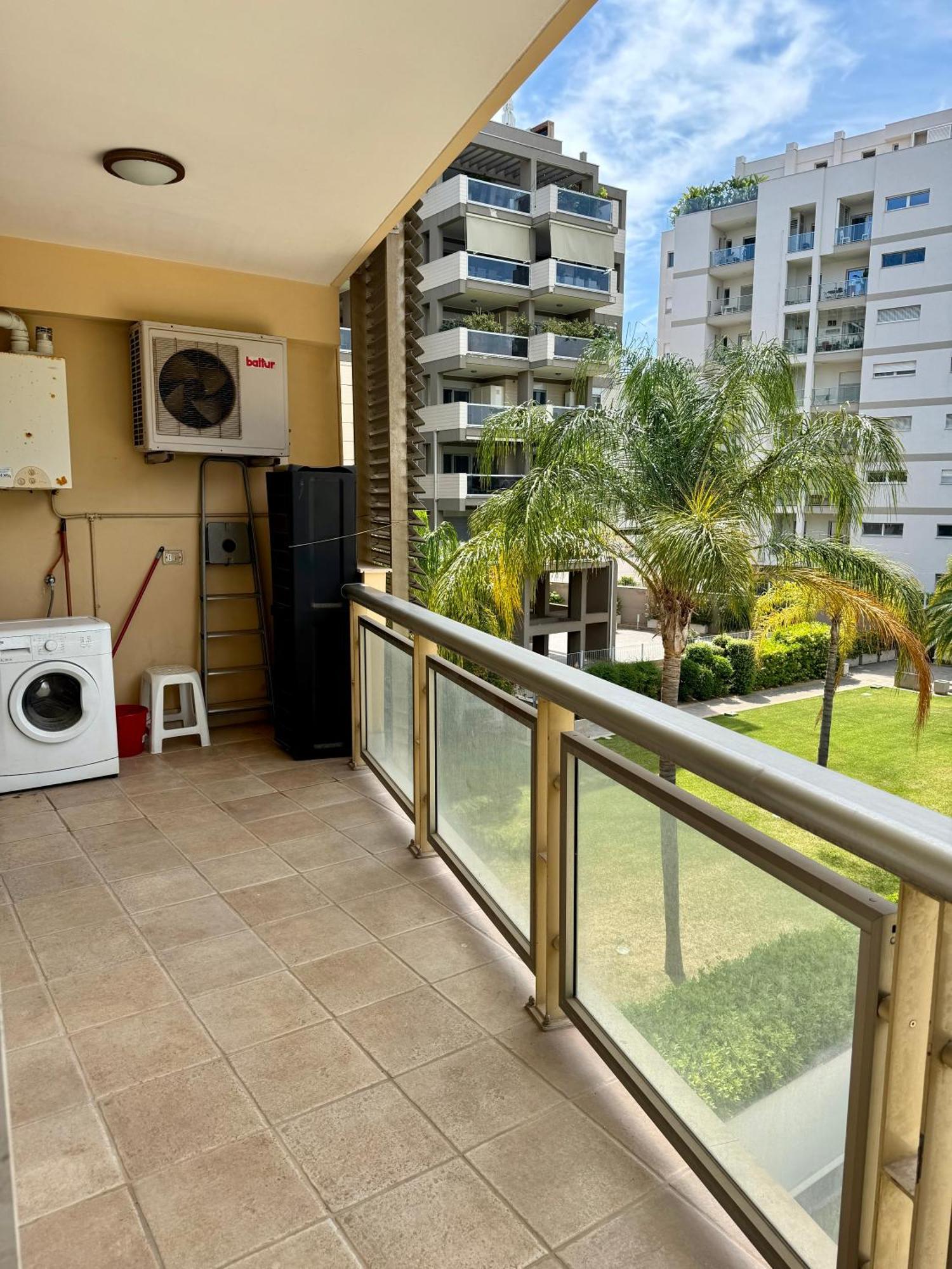 Apartment Capruzzi Барі Екстер'єр фото