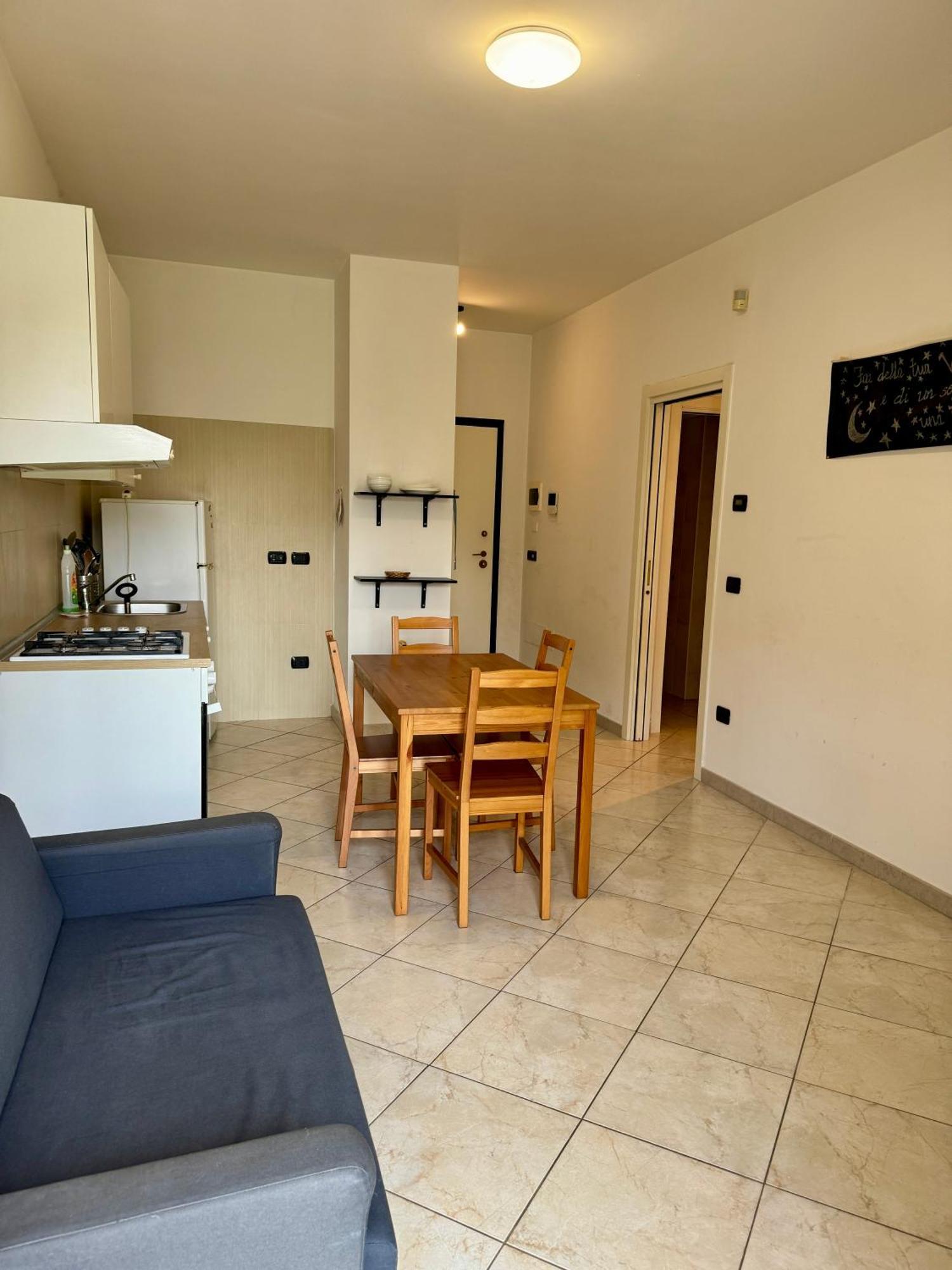 Apartment Capruzzi Барі Екстер'єр фото